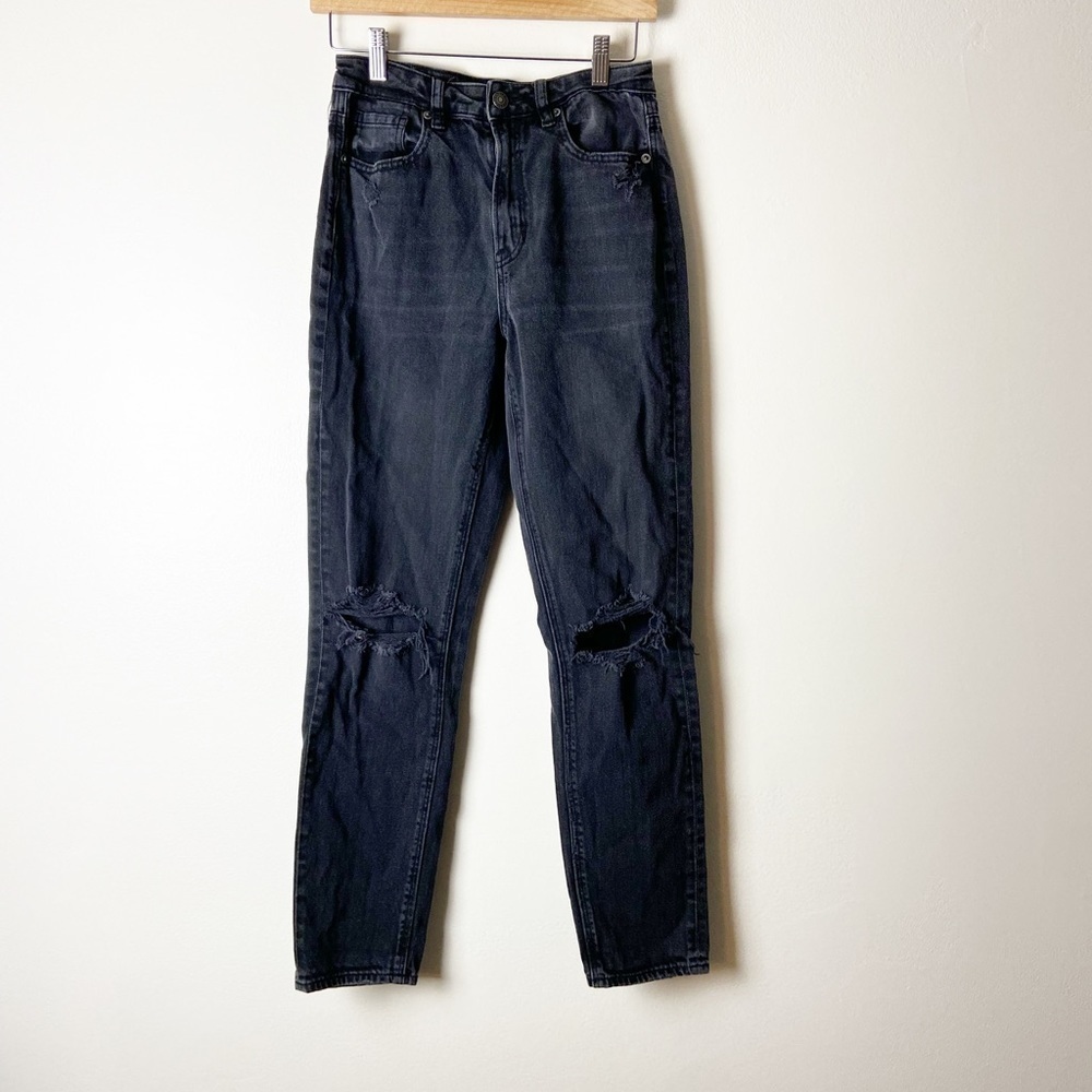 AMERICAN EAGLE • Women’s Comfort Stretch Waistband Mom Jeans Black Distressed